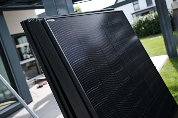 Mieterstrom: 5vorKlima ist zertifizierter Fachpartner von smartRED